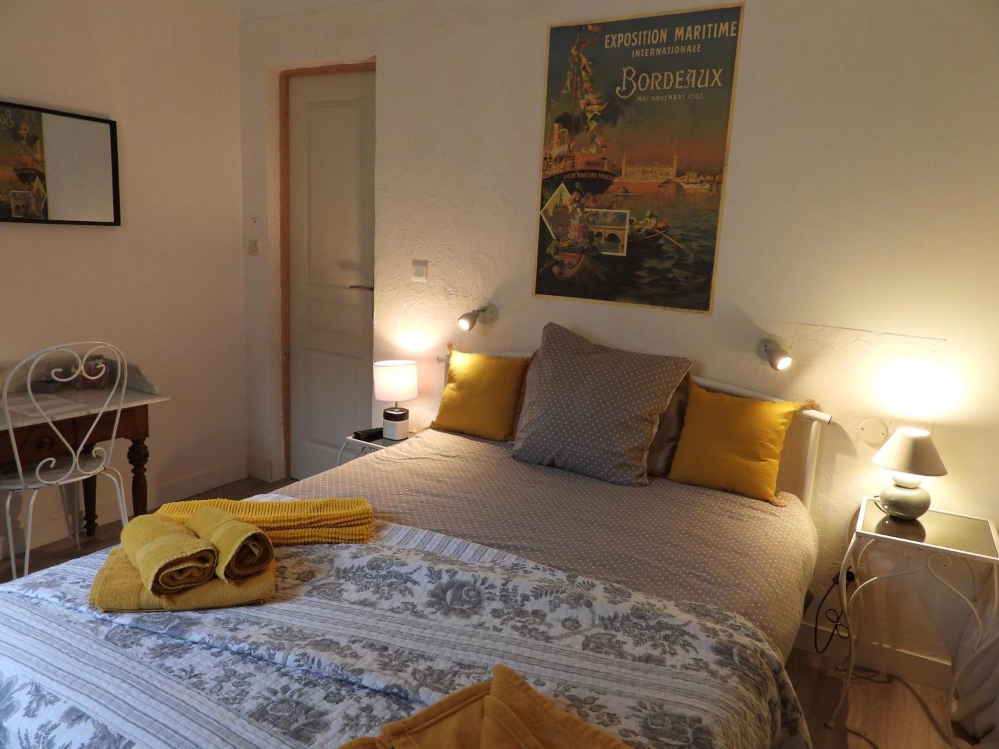 B&B Le Miroir Aux Fees Bordeaux Exteriér fotografie