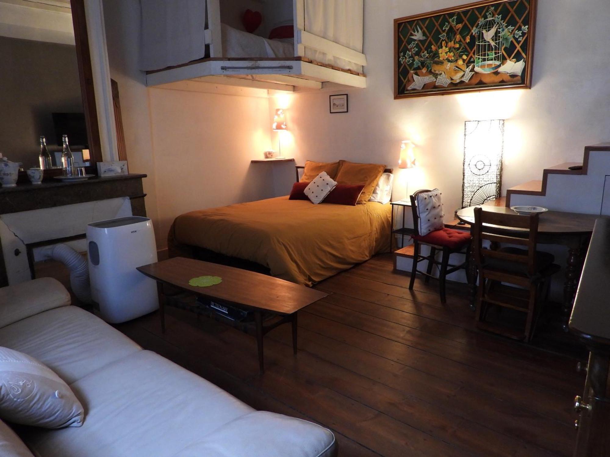 B&B Le Miroir Aux Fees Bordeaux Exteriér fotografie